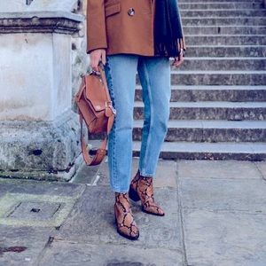 🔥SALE🔥 Women’s limited Snakeskin Booties